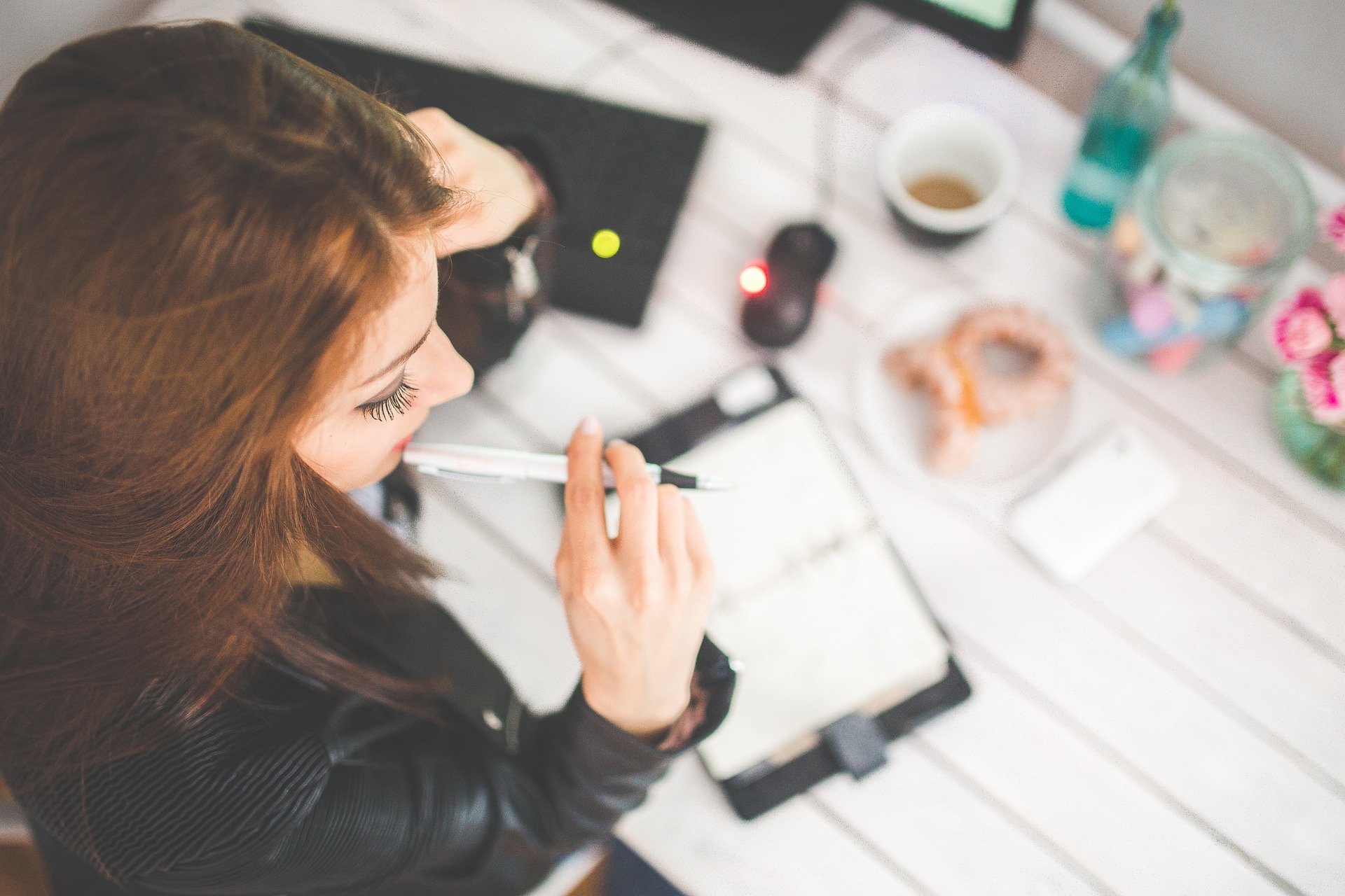 How to sell a pen in a job interview